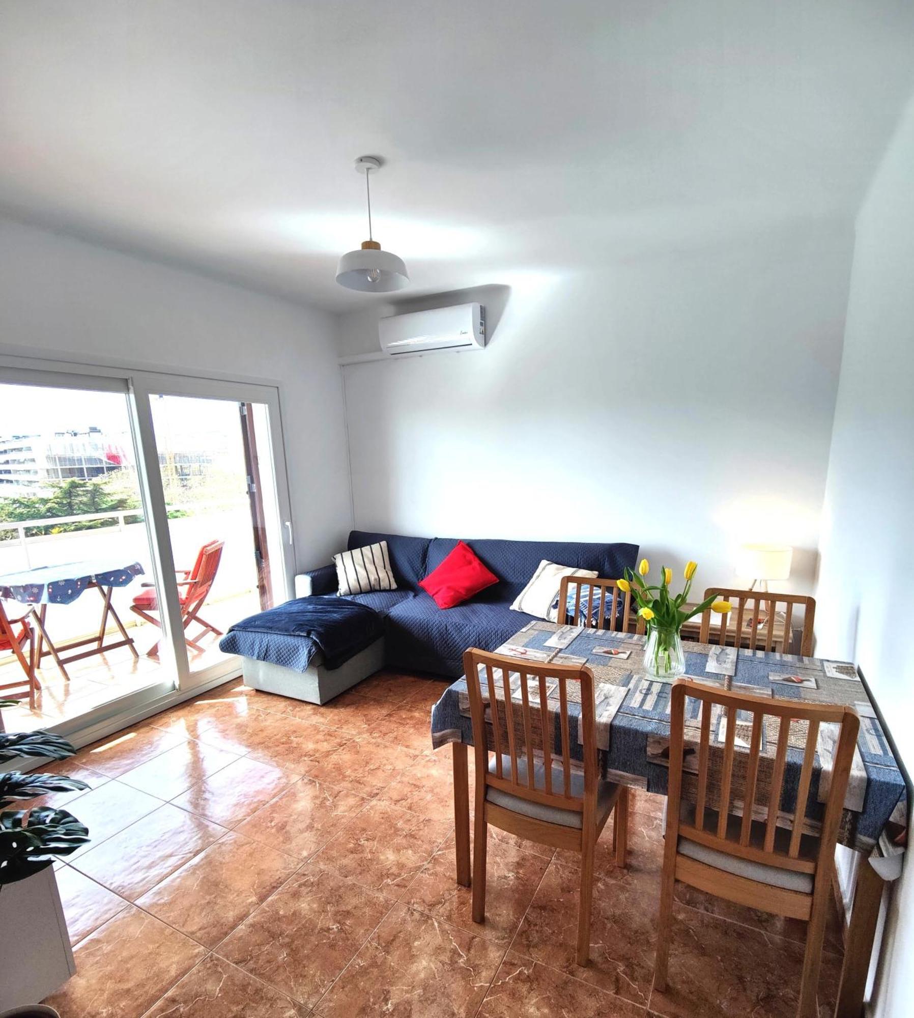 Sunny Flat With Balcony And Sea Views Apartamento Cambrils Exterior foto